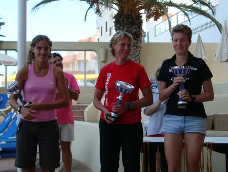 Siegerehrung Gesamtwertung Frauen Quadrathlon Weltcuprennen Ibiza
