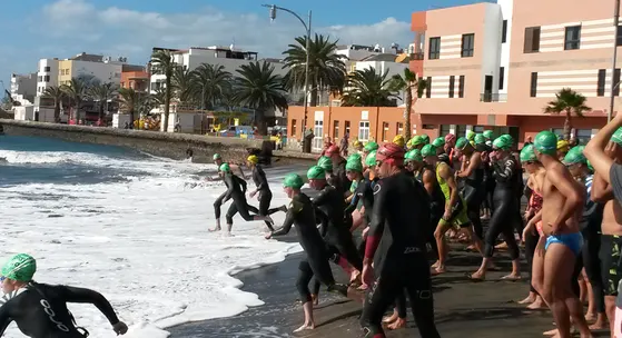 Travesia a nado Circuito Vicente López am 12.11.2016