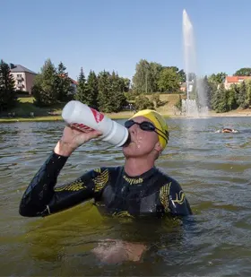 Katrin Burow belegt den 3. Platz bei der WM Double Ultra Triathlon in Panevėžys / Litauen 2016