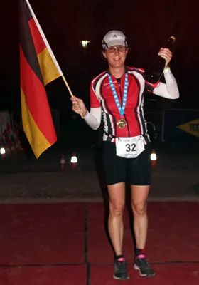 Katrin Burow wird Weltmeisterin im Triple Ultra Triathlon 2017 in Bad Blumau / Österreich