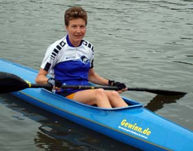 Katrin Burow nach dem Kajaktraining in Sedlcany 2007