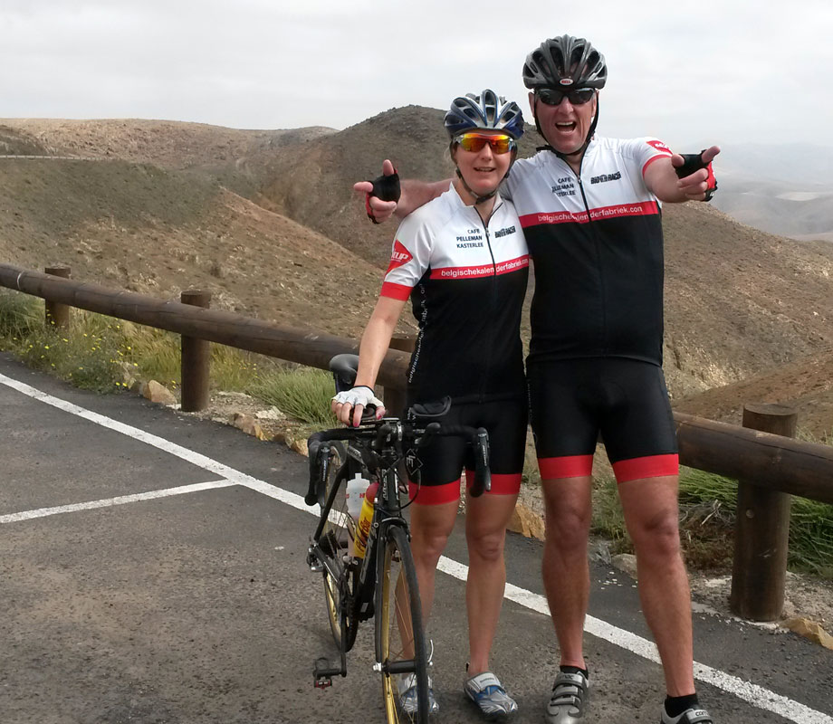 Katrin Burow und Johan Declercq beim Radtraining auf Fuerteventura 2015