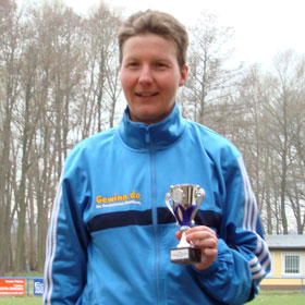 Katrin Burow gewinnt den Motzener Frühlingslauf 2010