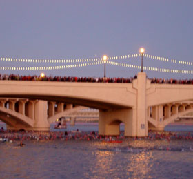 Schwimmstart beim IRONMAN Arizona 2009